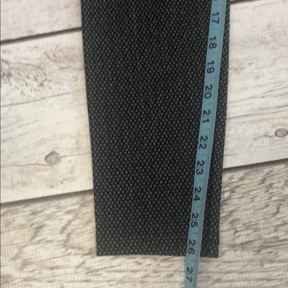 LOFT Black and Gray Leggings - Picture 3 of 7